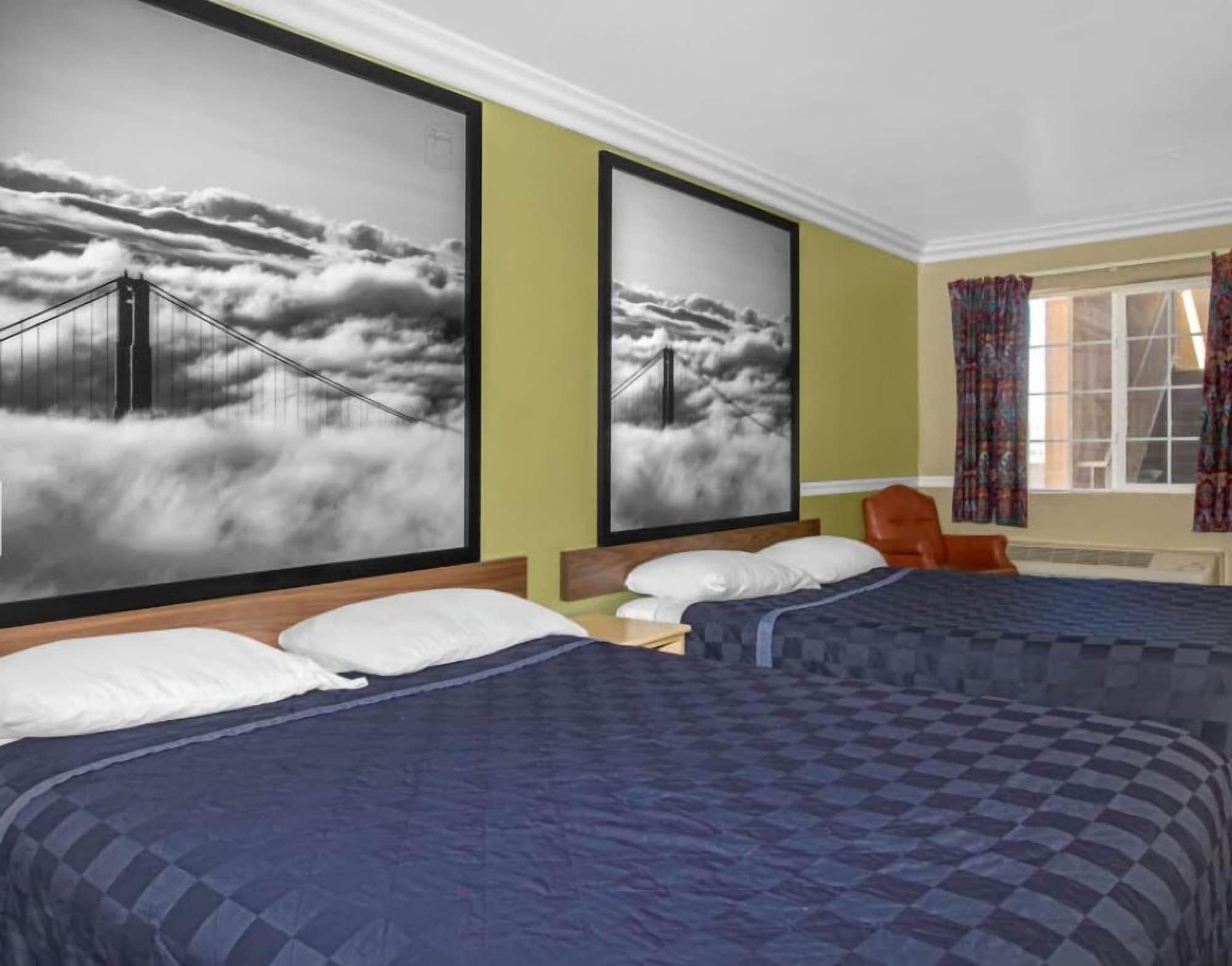 Super 8 By Wyndham Hayward Downtown Motel Castro Valley Ngoại thất bức ảnh
