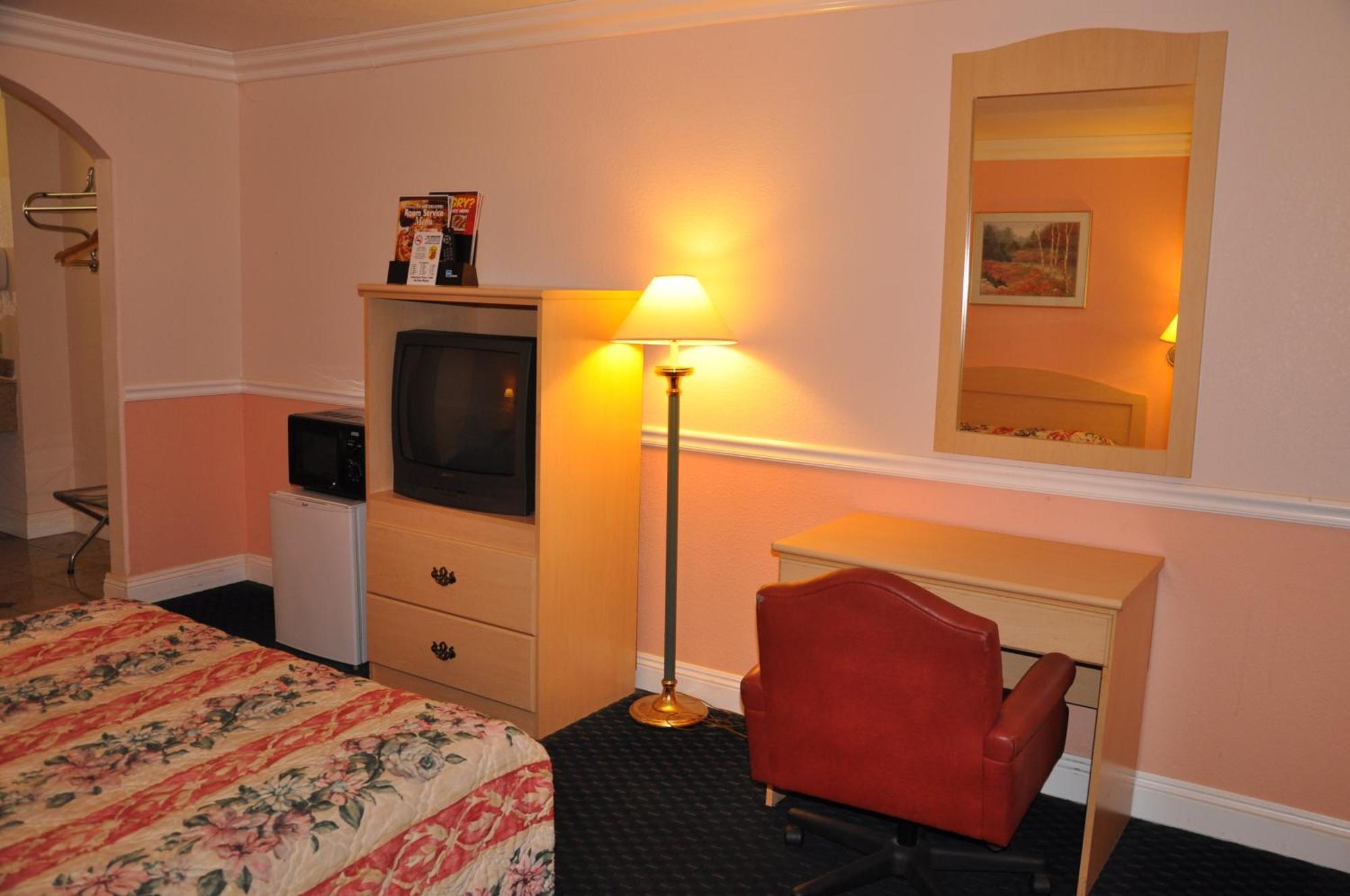 Super 8 By Wyndham Hayward Downtown Motel Castro Valley Ngoại thất bức ảnh