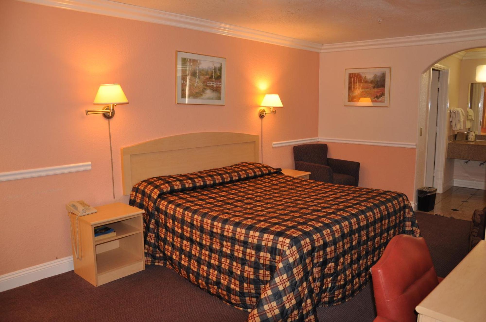 Super 8 By Wyndham Hayward Downtown Motel Castro Valley Ngoại thất bức ảnh